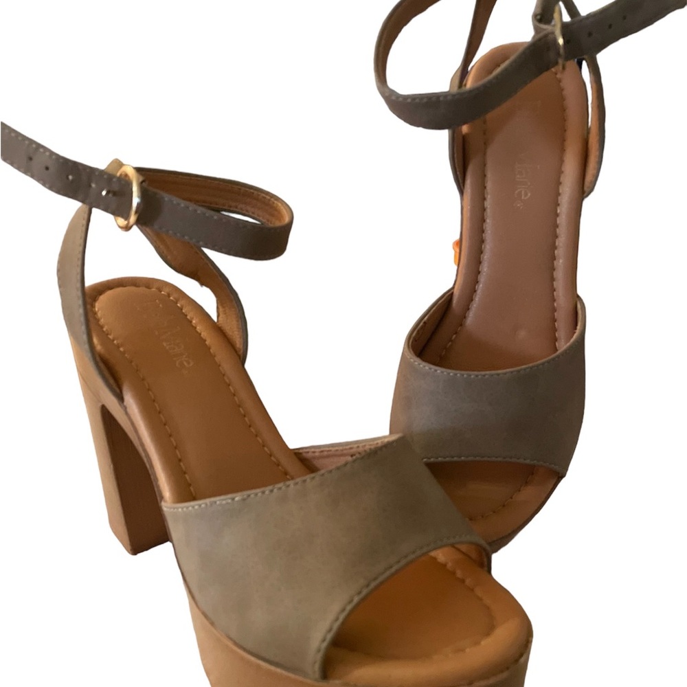 Bella Marie Taupe Platform Heels